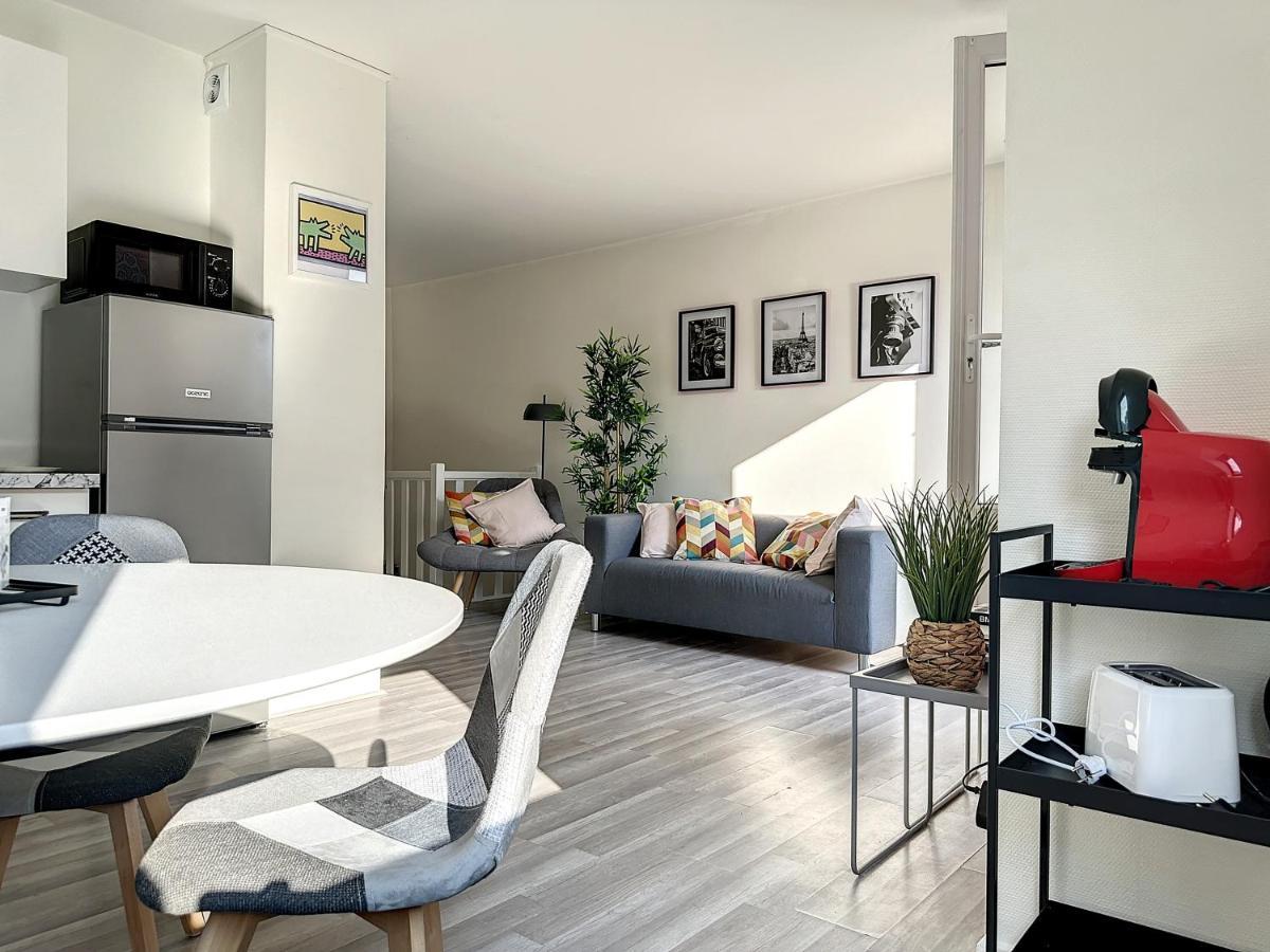 Charmant Appartement Avec Terrasse Parking Ispagnac 외부 사진