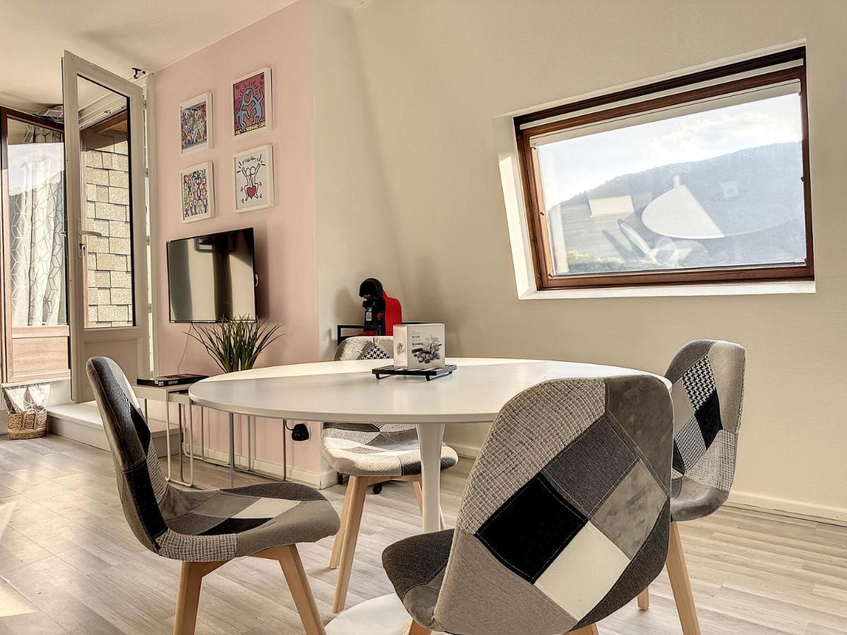 Charmant Appartement Avec Terrasse Parking Ispagnac 외부 사진