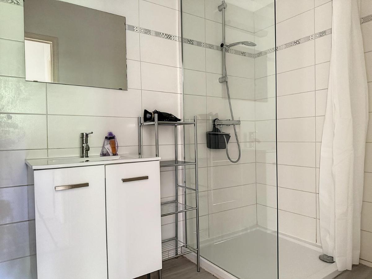 Charmant Appartement Avec Terrasse Parking Ispagnac 외부 사진